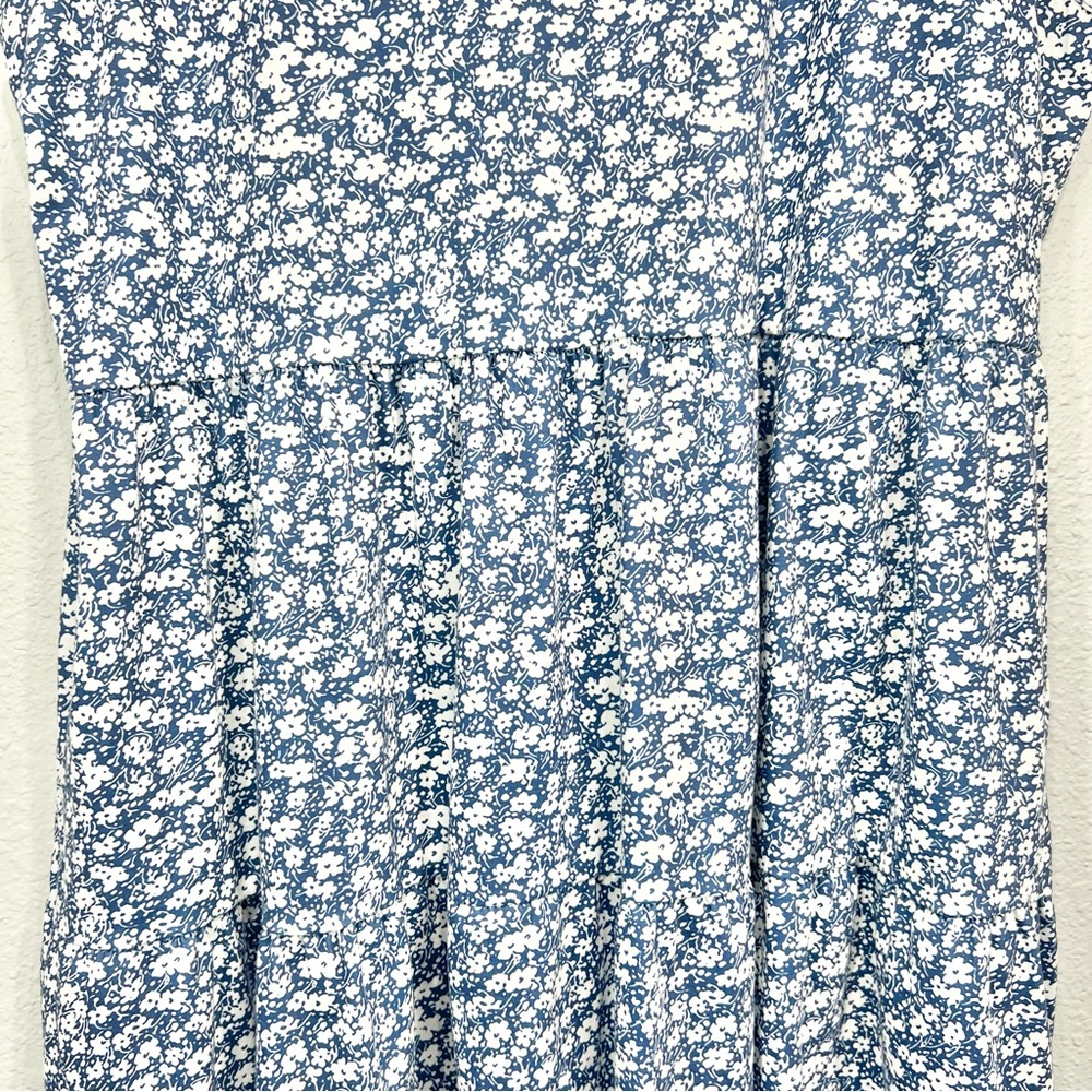 NWOT Boutique Floral Sleevless V-neck Shirt-Dress - Picture 5 of 12